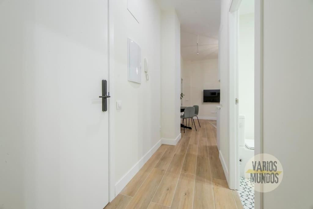 Cozy Y Centrico Apt Para 6Pax En Plaza Del Carmen E2 Madrid Dış mekan fotoğraf