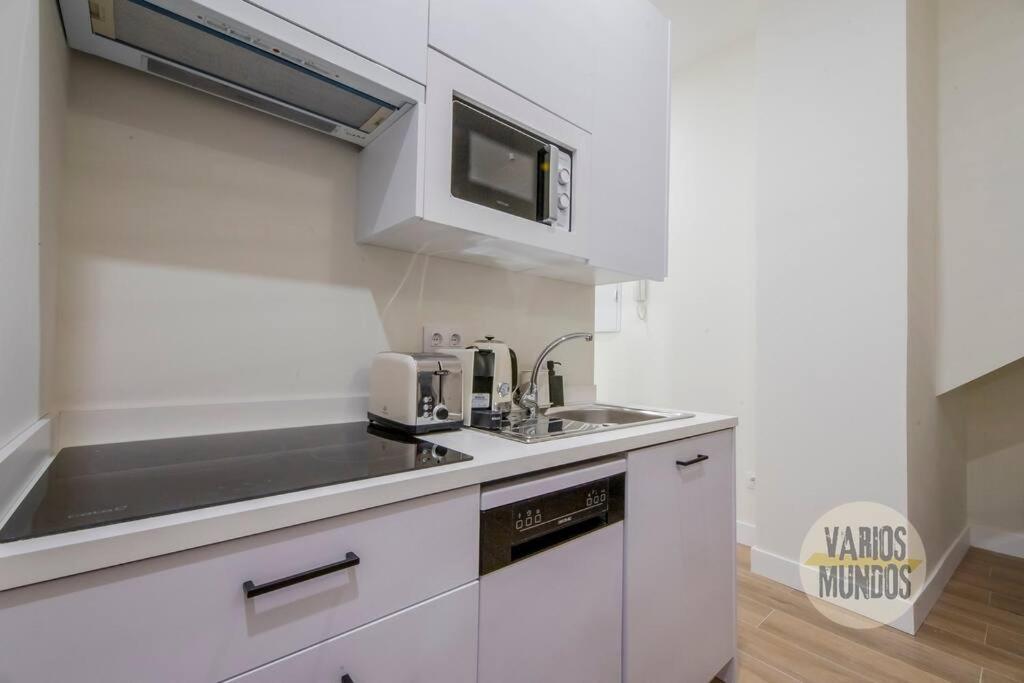 Cozy Y Centrico Apt Para 6Pax En Plaza Del Carmen E2 Madrid Dış mekan fotoğraf